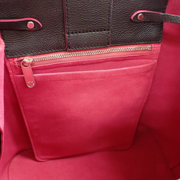 Louis Vuitton Leather LockMe Bucket Shoulder Bag Black - Picture 9 of 10